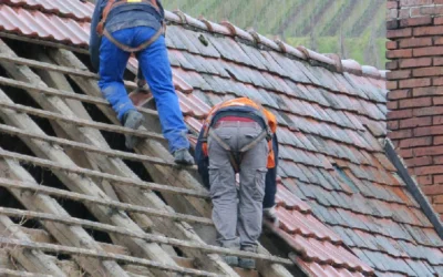 7 Signs Your New Hampshire Home Needs Roofing Services
